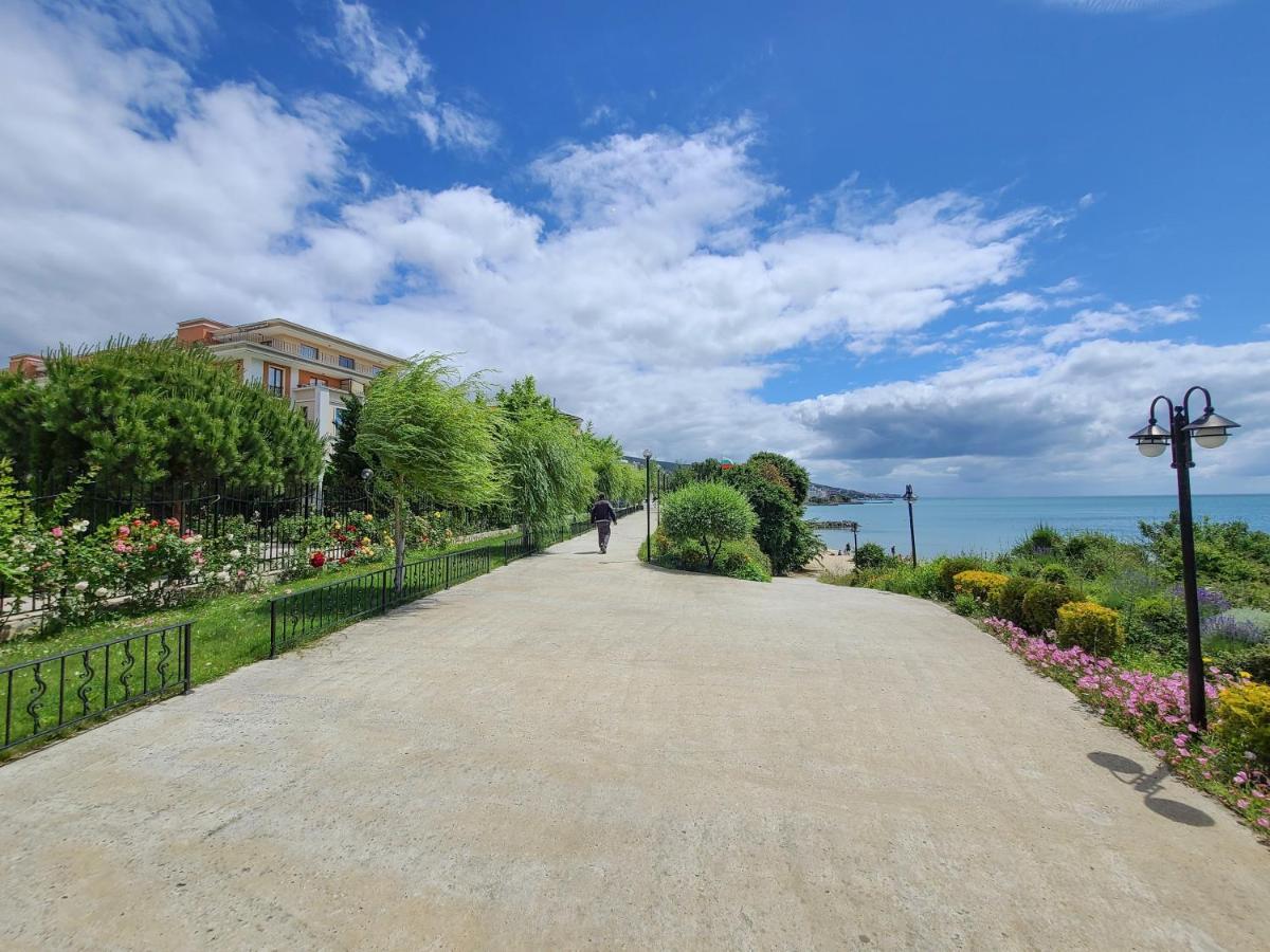 Prestige Fort Aparthotel - Private Apartment-Bsr Sveti Vlas Exterior photo